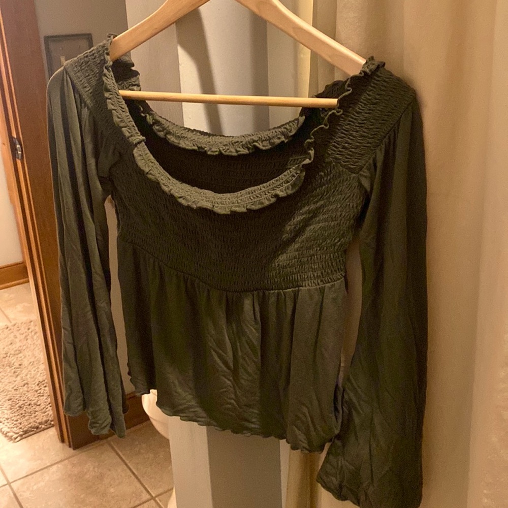 Dark green AEO cropped top